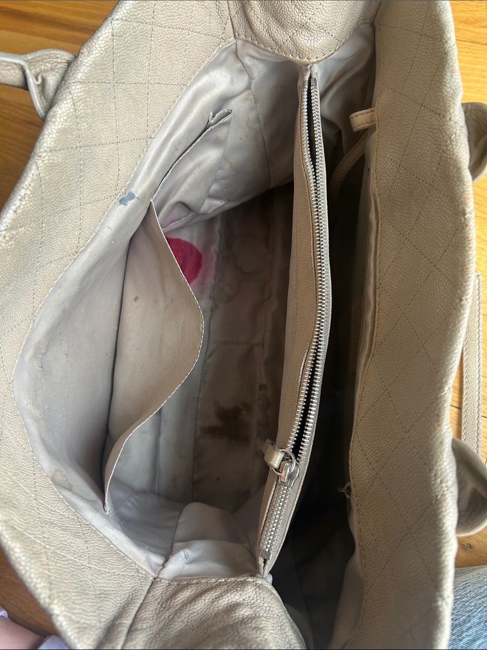 CHANEL Quilted Shoulder Tote - Light Gray with Pink Accent - Picture 9 of 10